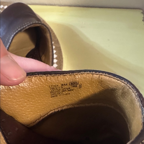 Leather Women's Clogs - Picture 9 of 9